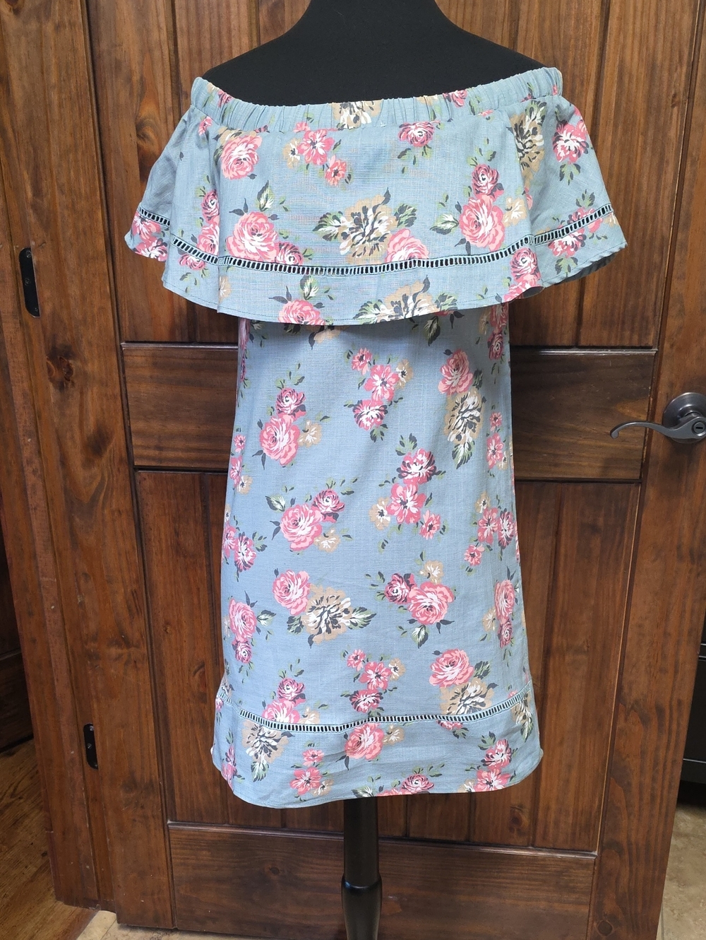 TCEC Off-Shoulder Floral Dress in Dusty Blue and Pink - Size S